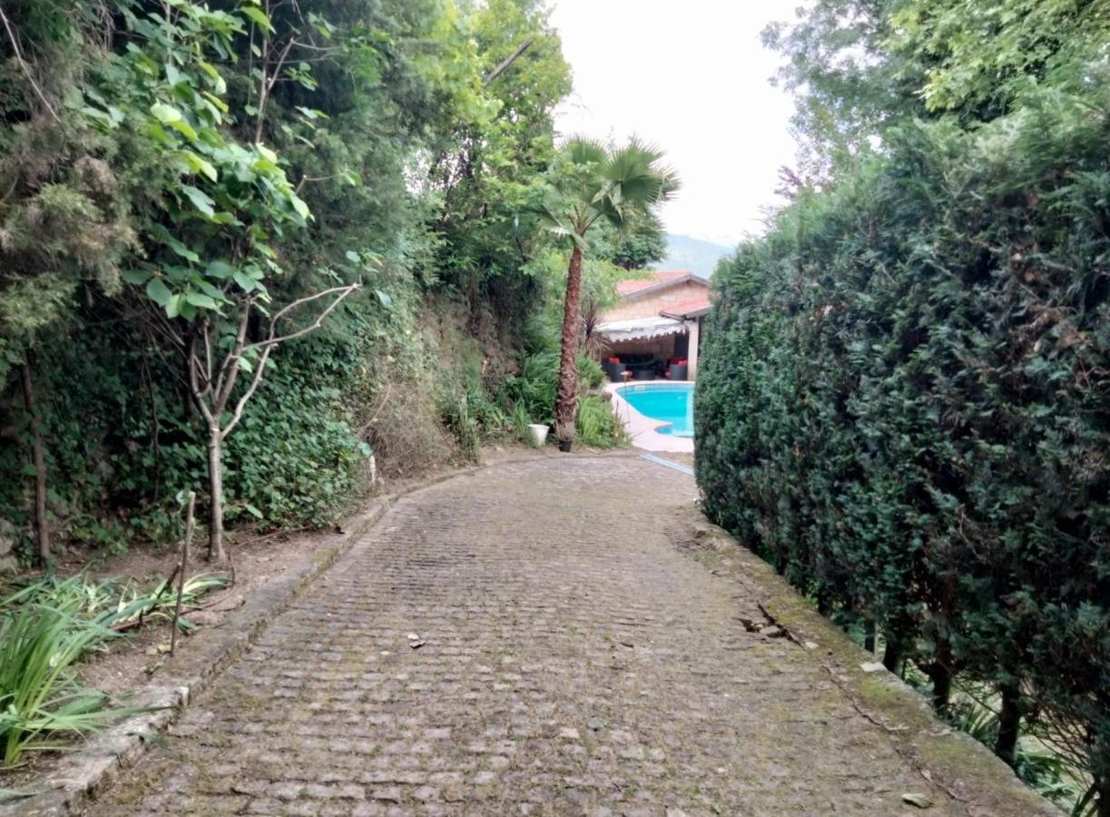 Villa Pool House au cœur du Gérès à Rio Caldo Esterno foto